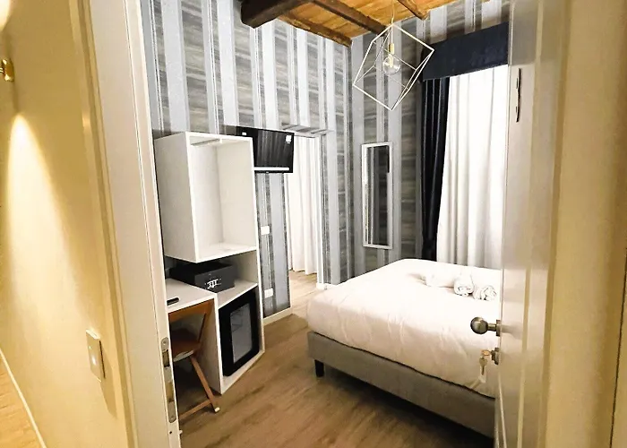 Rome's Gloria 2* Roma