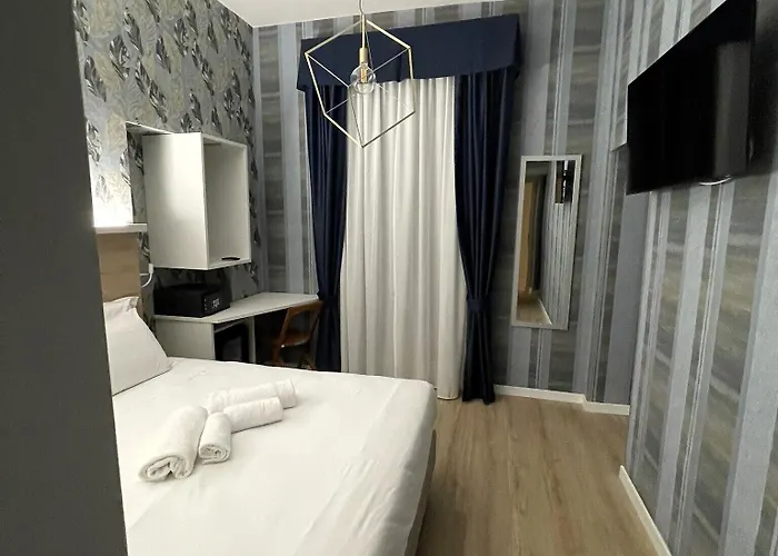 Rome's Gloria 2* Roma